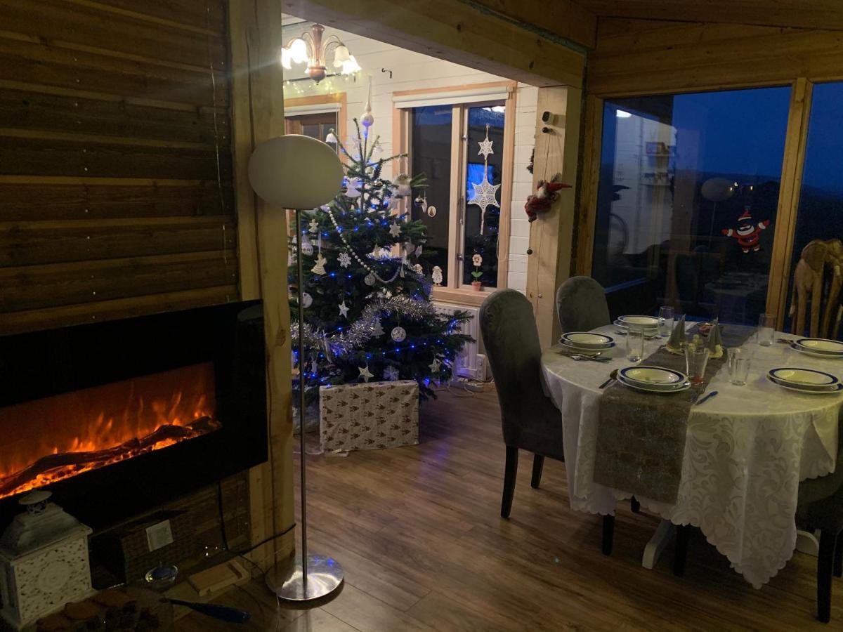 אקראנס Icelandic Lake House מראה חיצוני תמונה