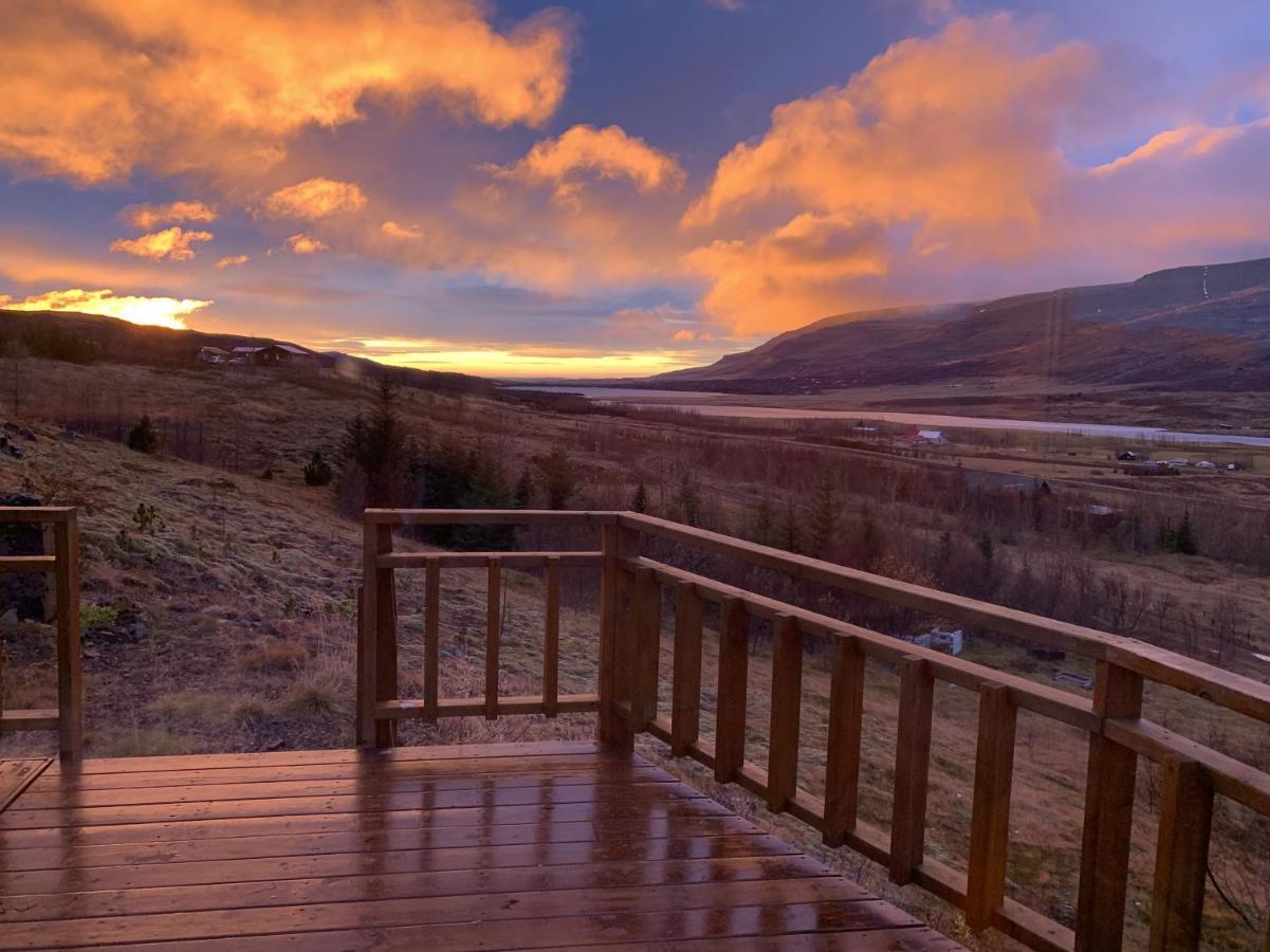 אקראנס Icelandic Lake House מראה חיצוני תמונה