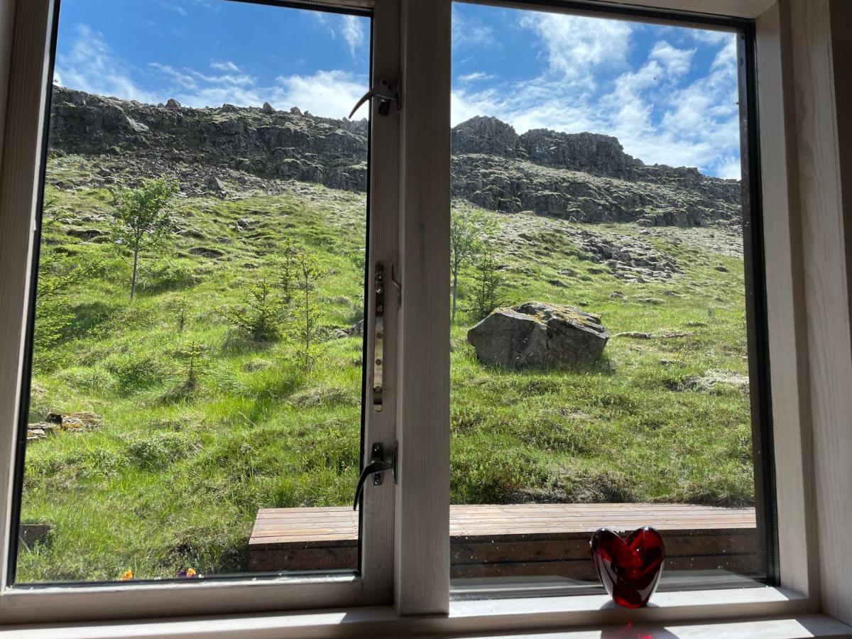 אקראנס Icelandic Lake House מראה חיצוני תמונה