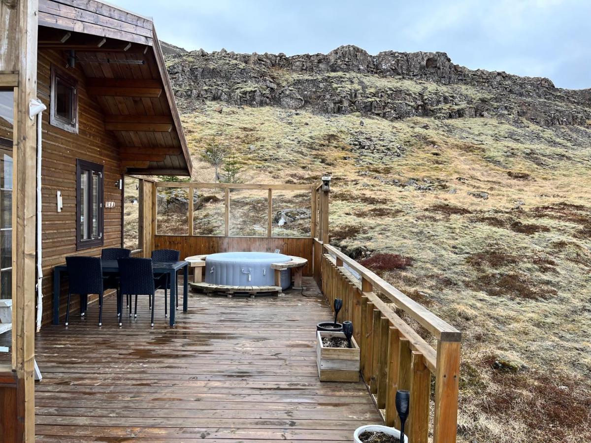 אקראנס Icelandic Lake House מראה חיצוני תמונה